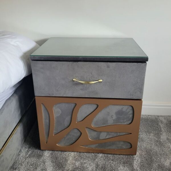 Buena bedside table